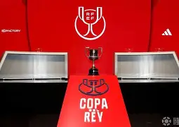 关键时刻埃因霍温备战国王杯；官宣签约细节曝光；球迷炸锅；医务组通报恢复(法国版为皇冠而战)