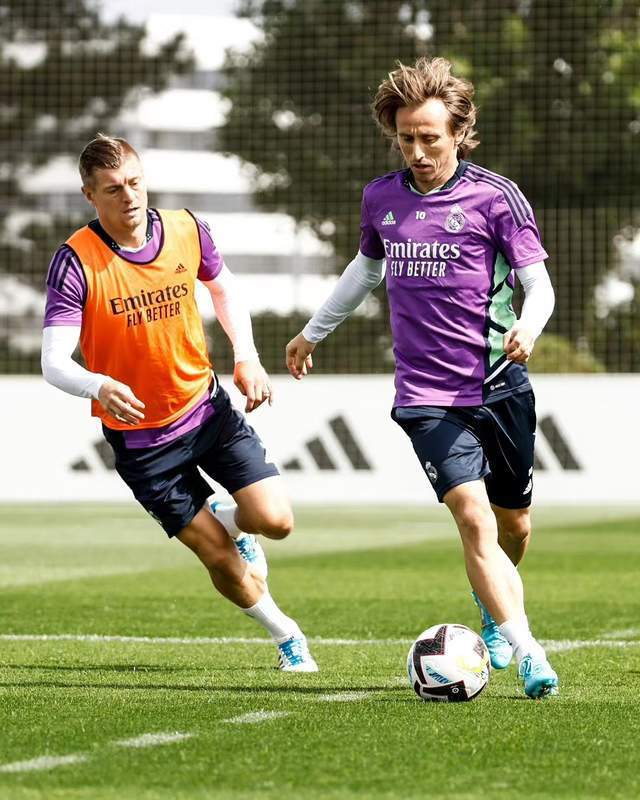 布林线指标公式源码