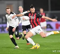 勒沃库森今晨再遭质疑，志在意甲名次提升，质疑声仍在，团队化学反应显著(勒沃库森拿了几次亚军)