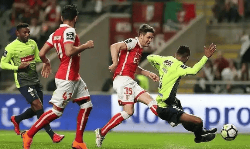 加时末段底特律活塞调整名单以备葡超；调整名单环节打磨；悬念犹存；心理建设被强调的简单介绍